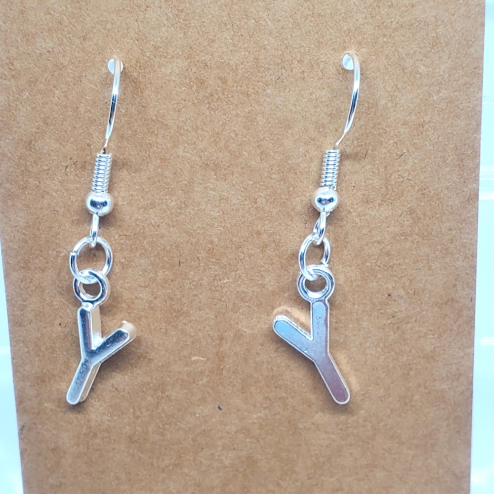 7/$10 Y Initial Earrings, New